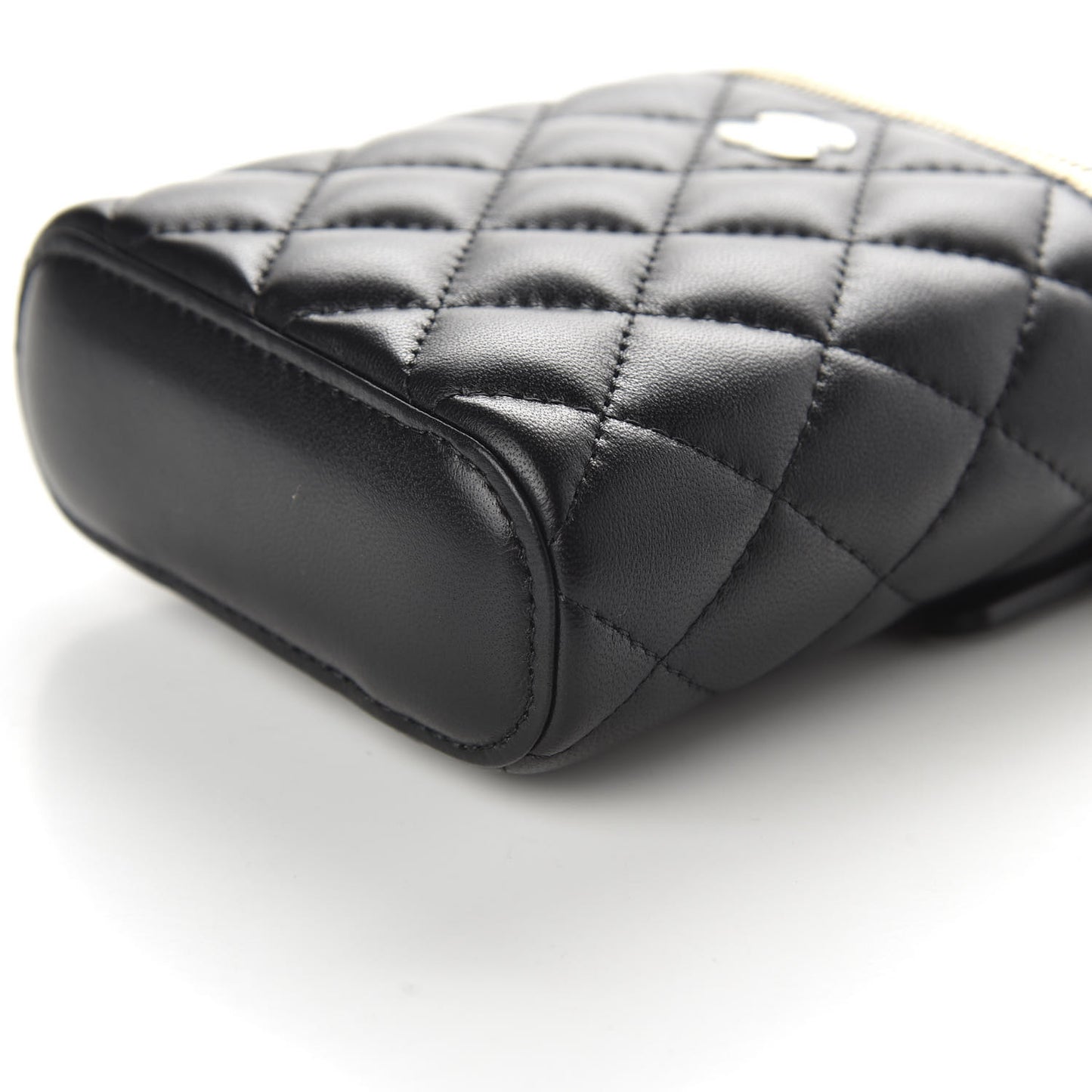 Lambskin Quilted Small Vertical Coco Beauty Vanity Case With Chain Black