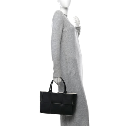 Bottega Veneta Nappa Maxi Intrecciato Small Arco Tote Black White 2 of 10