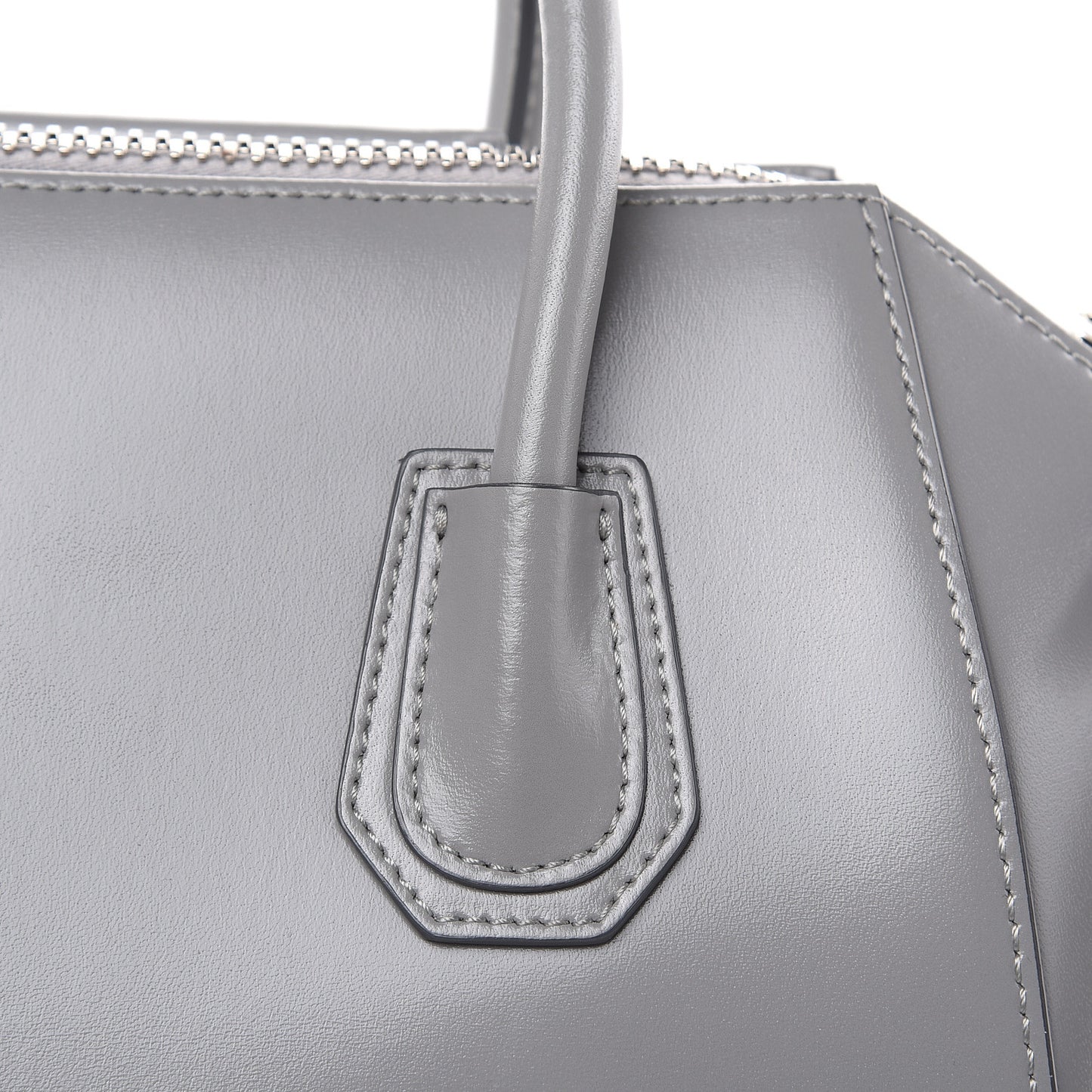 Shiny Lord Calfskin Small Antigona Pearl Grey