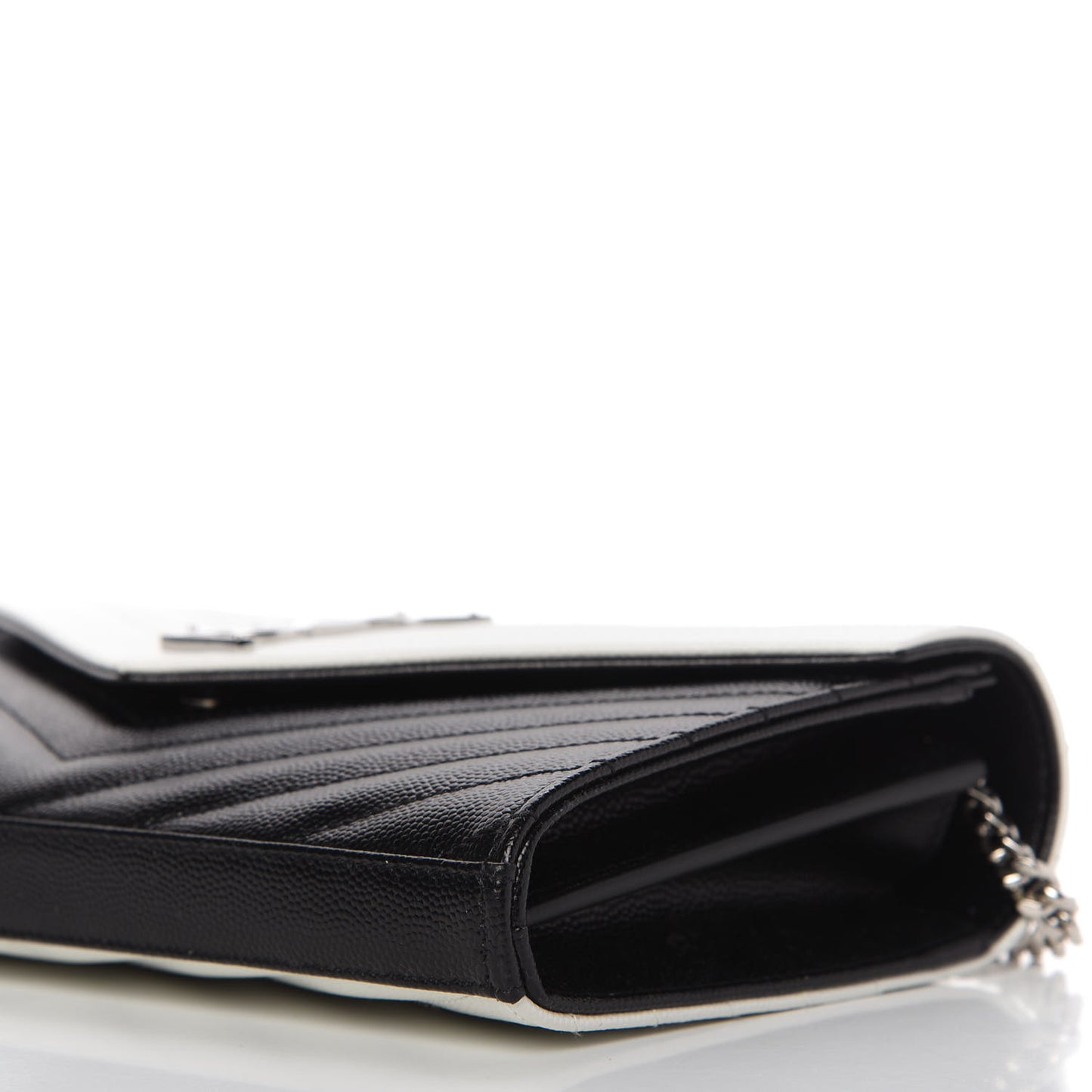 Grain De Poudre Matelasse Chevron Bi-Color Monogram Chain Wallet White Black