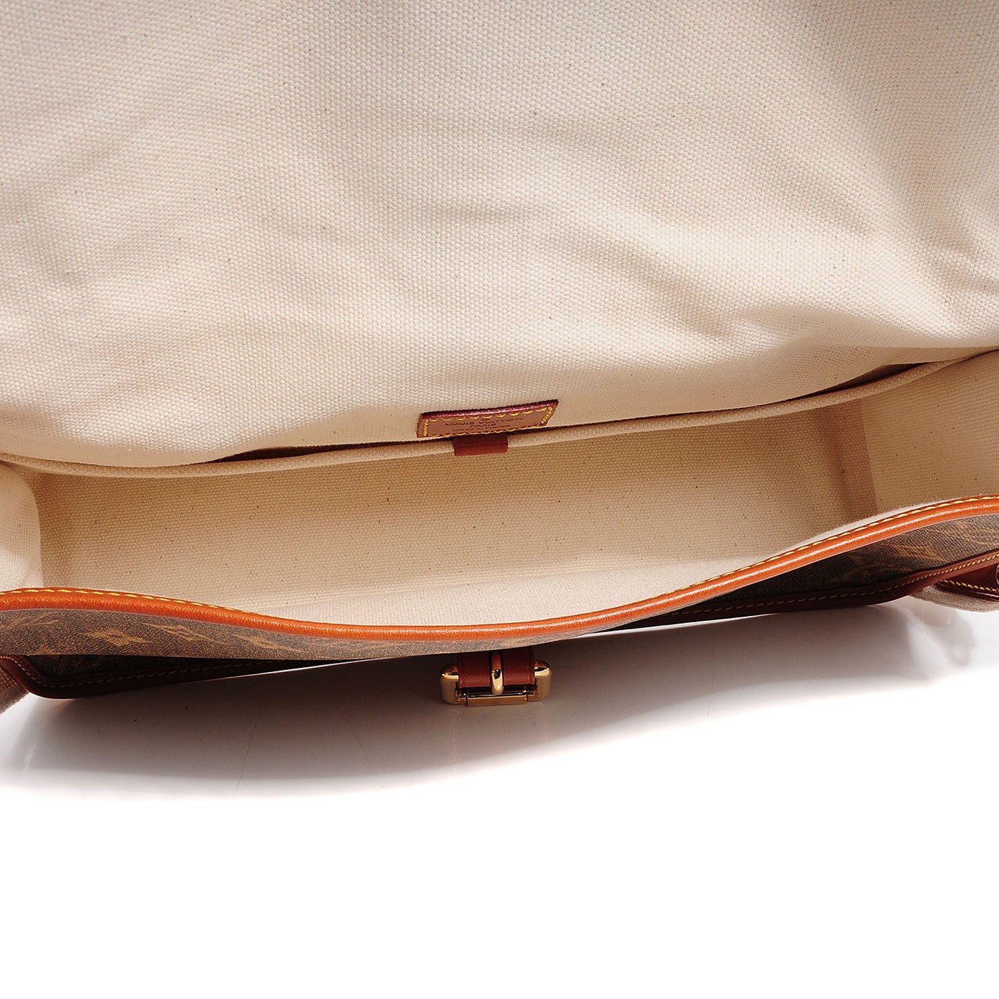 Monogram Rayures Tisse Clutch Red