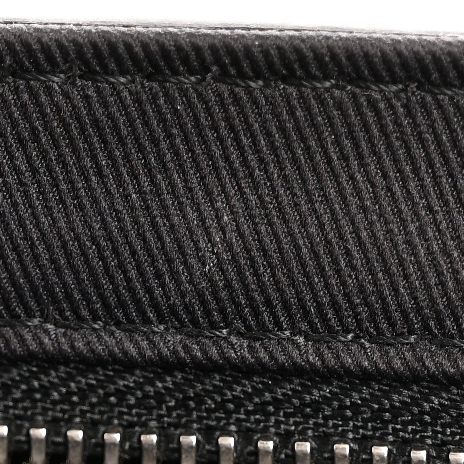 Louis Vuitton Taiga Roman PM Messenger Black 12 of 14