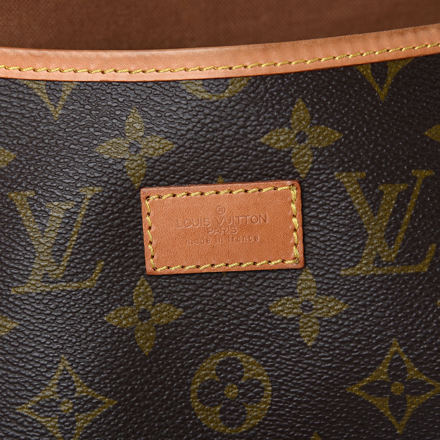 Monogram Saumur 35