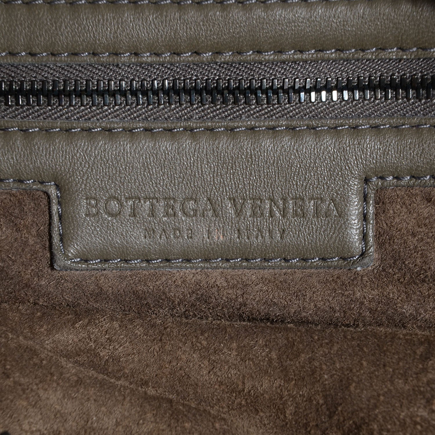 Bottega Veneta Nappa Intrecciato Maxi Veneta Hobo Shadow 6 of 8
