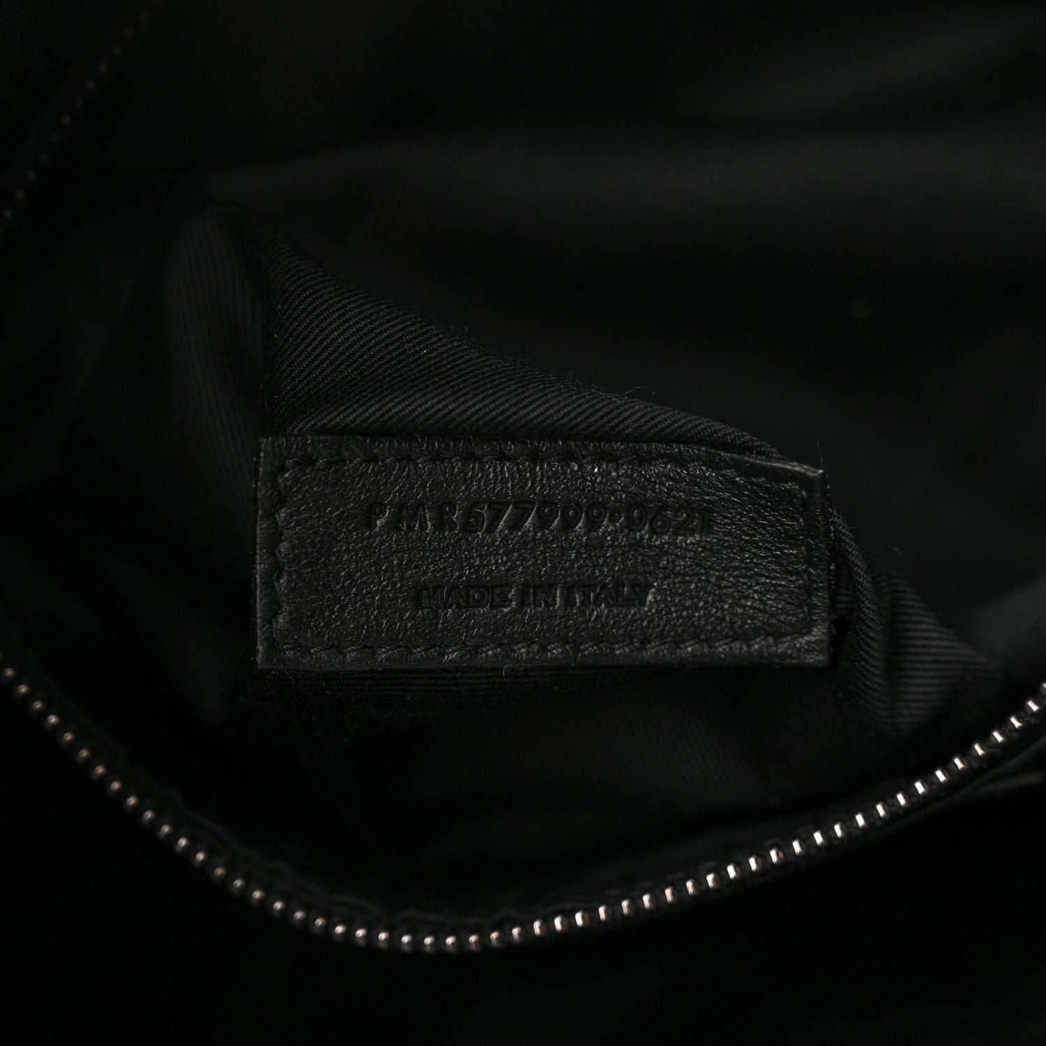 Saint Laurent Crinkled Calfskin Matelasse Monogram Medium Niki Shopper Tote Black 6 of 12