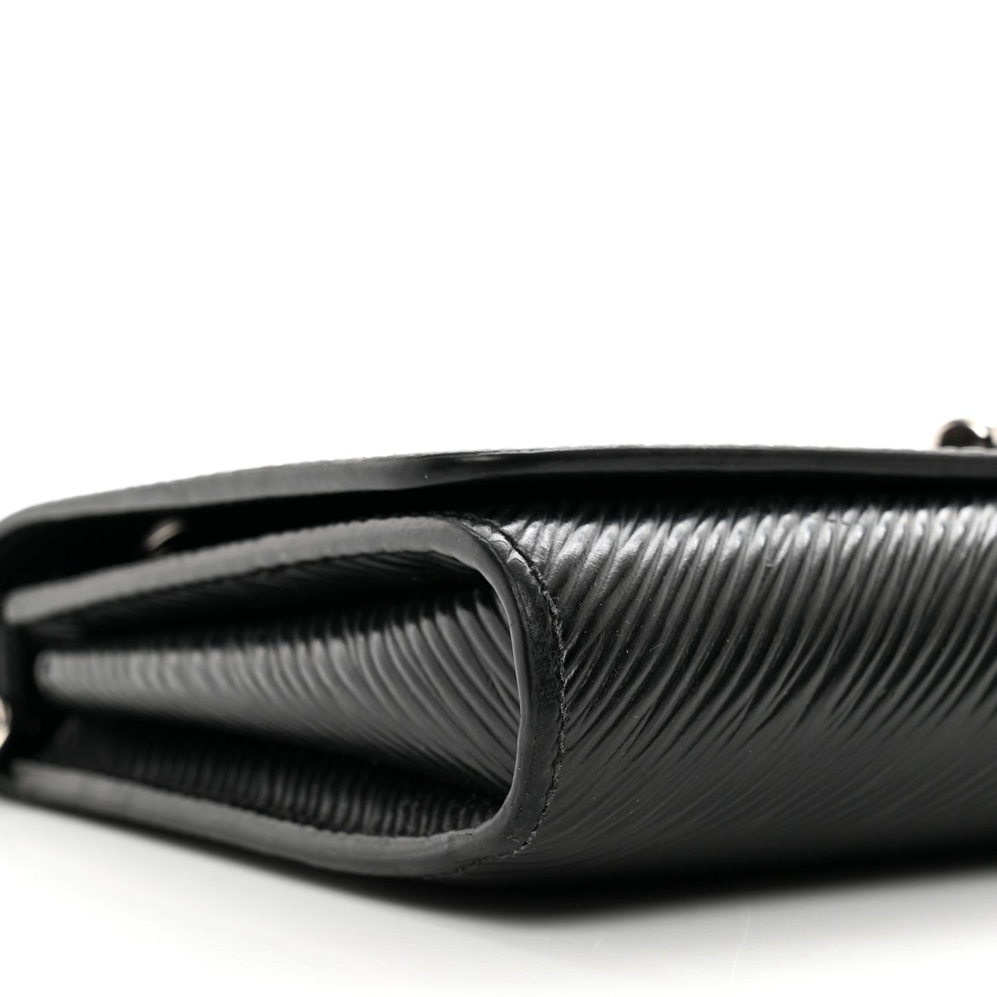 Epi Twist Chain Wallet Black