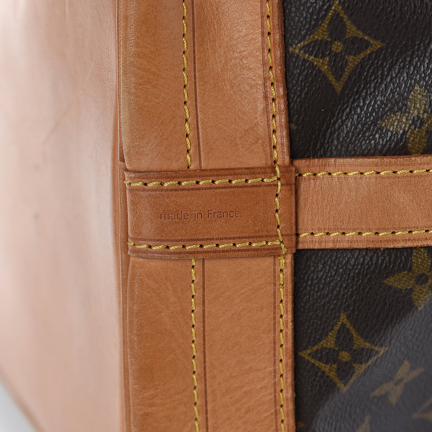 Monogram Noe