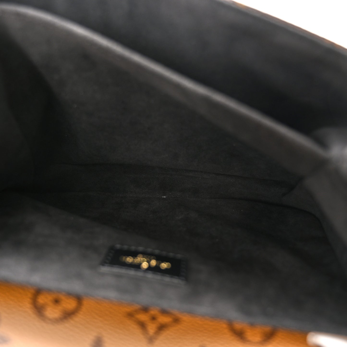 Reverse Monogram Pochette Metis