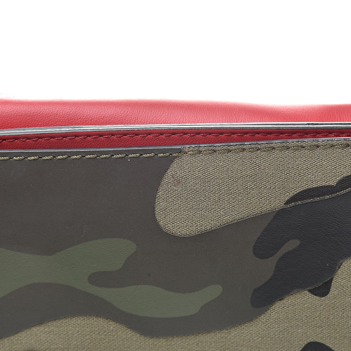Nappa Canvas Camouflage Rockstud Wristlet Clutch Verde Rouge