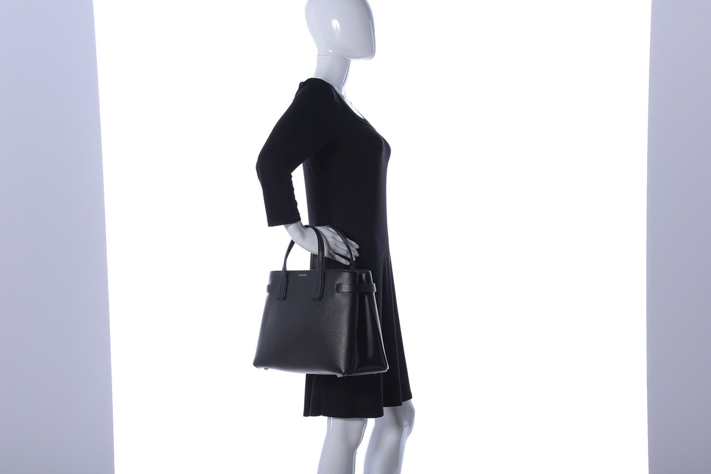 Derby Calfskin House Check Medium Banner Tote Black