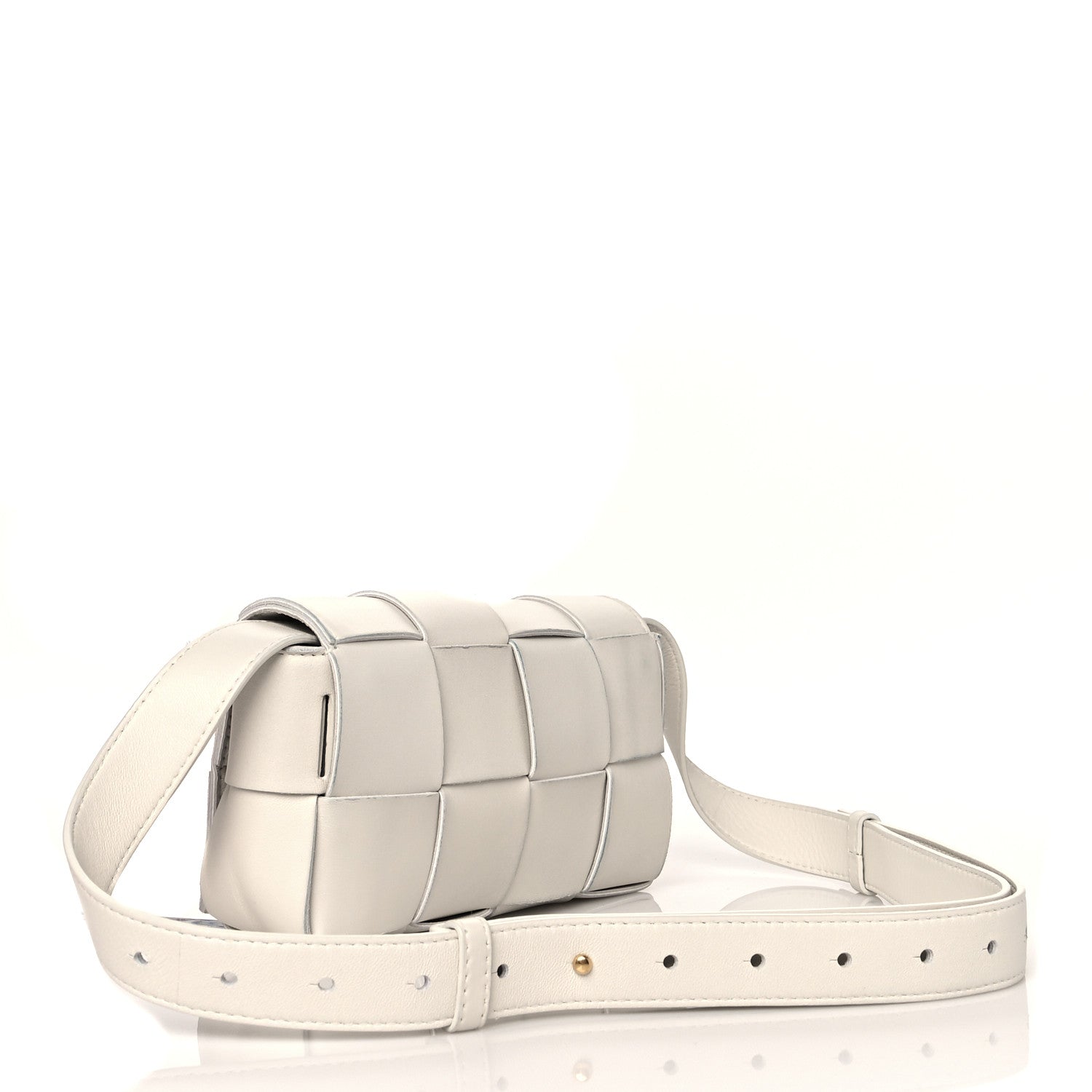 Bottega Veneta Nappa Maxi Intreccio The Belt Cassette Bag White 3 of 12