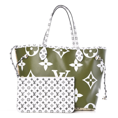 Louis Vuitton Monogram Giant Neverfull MM Kaki 1 of 10