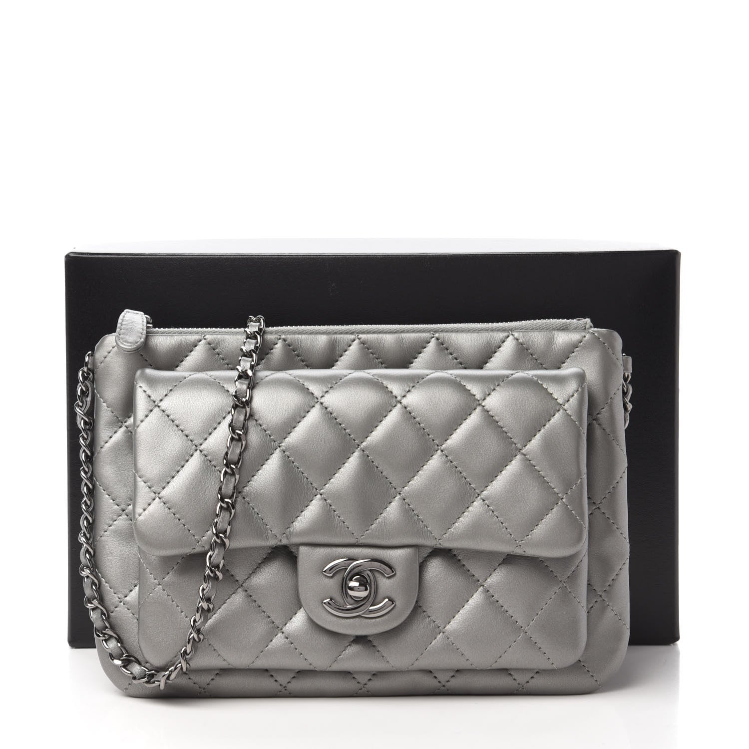 Chanel Metallic Calfskin Quilted Daily Zip Crossbody Silver 11 of 12