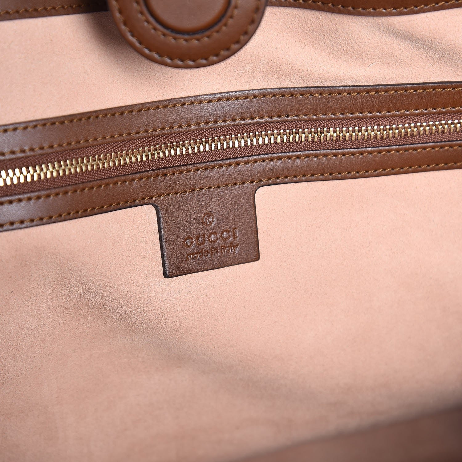 Gucci Soft GG Supreme Monogram Medium Crossbody Tote Beige Cuir 6 of 7