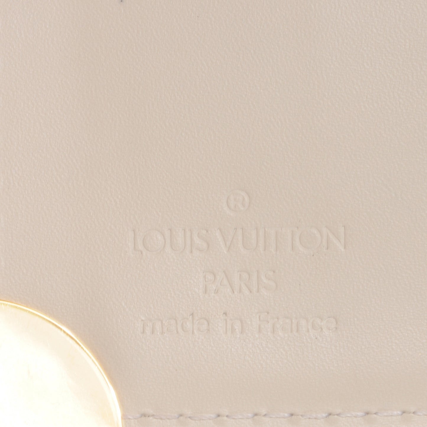 Suhali Compact Zipped Wallet White