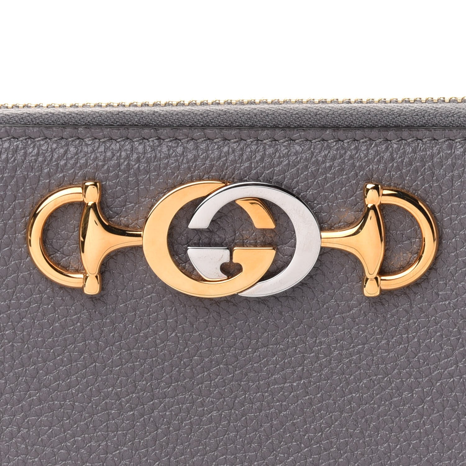 Gucci Grainy Calfskin Zumi Zip Around Wallet Dusty Grey 10 of 11