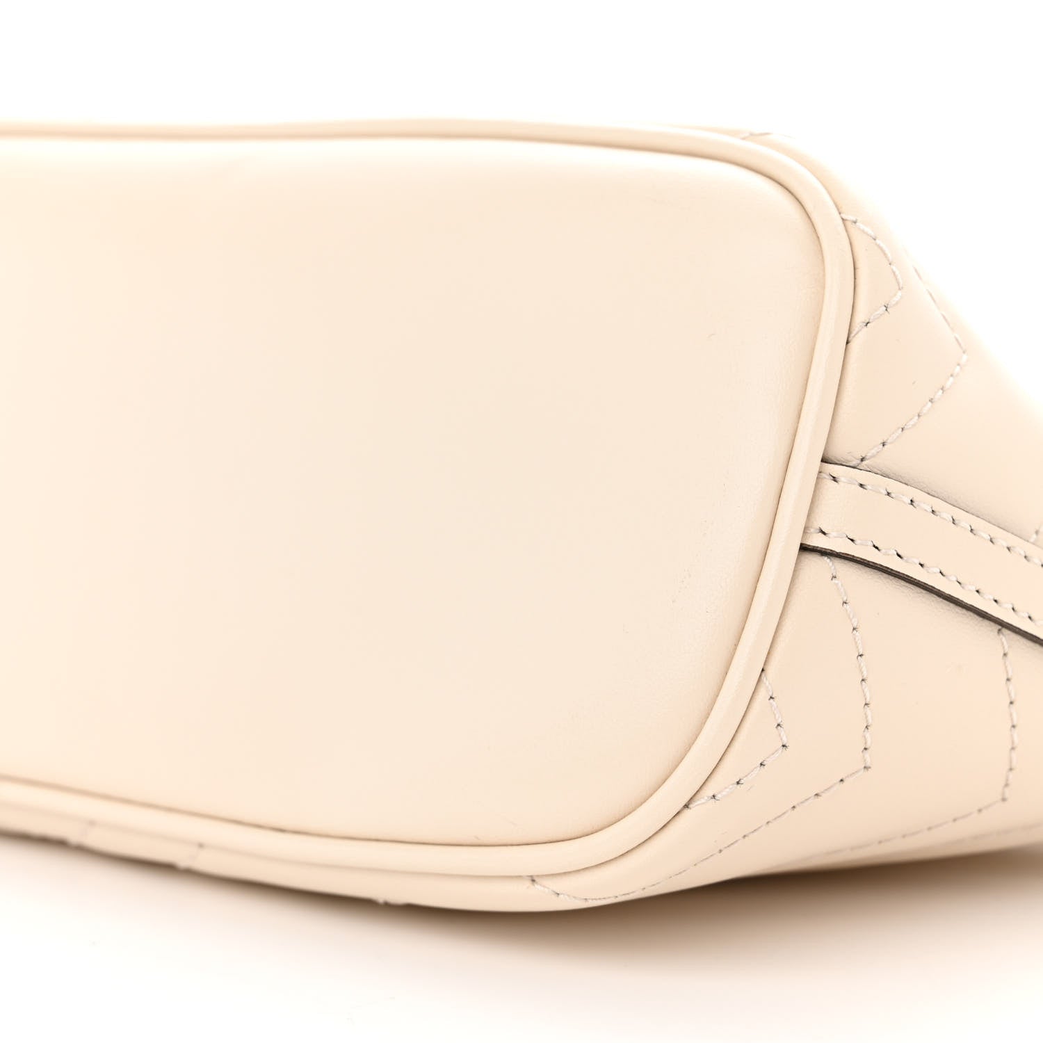 Gucci Calfskin Matelasse Chevron Monochrome GG Marmont Sling Shoulder Bag Mystic White 10 of 10