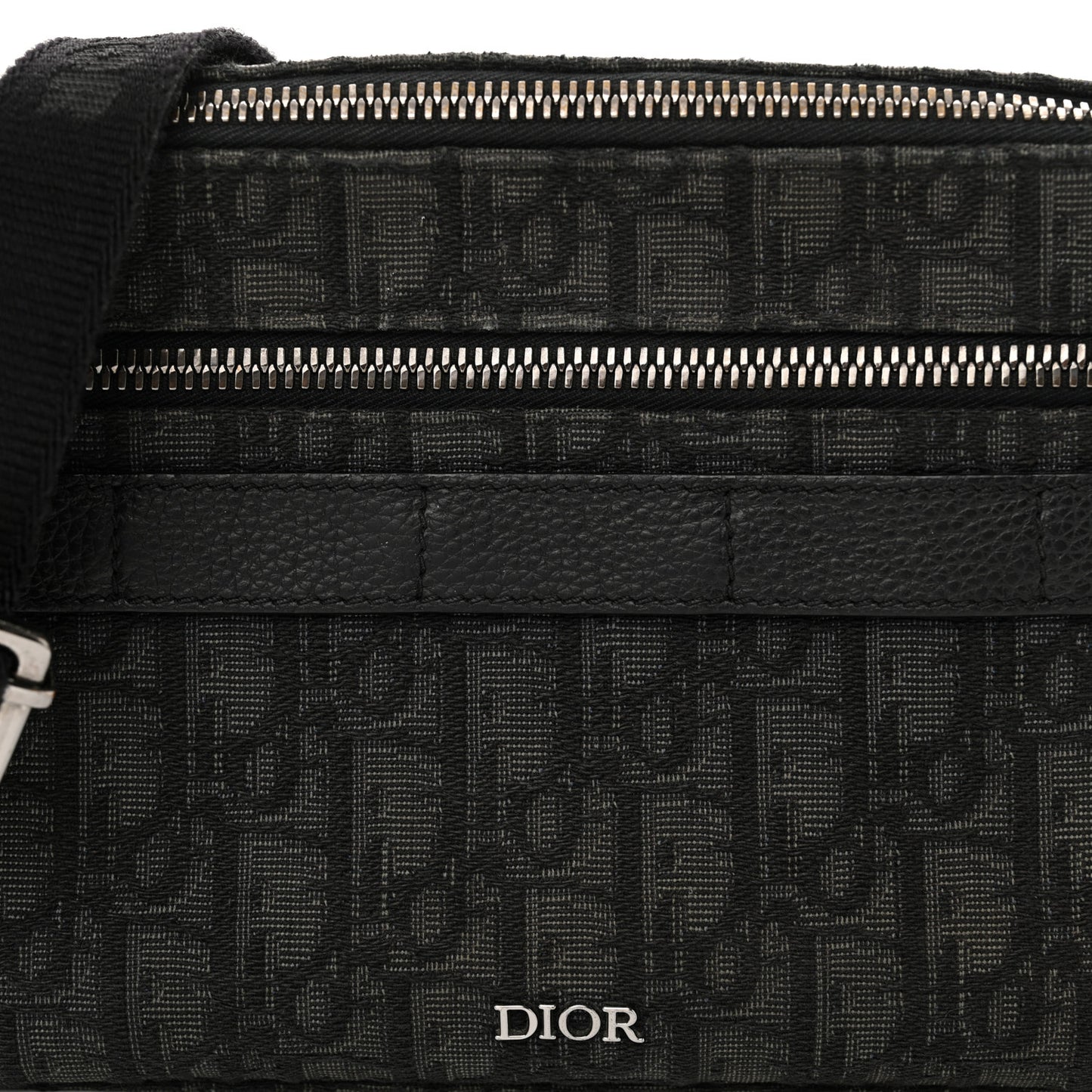 HOMME Oblique Safari Messenger Black