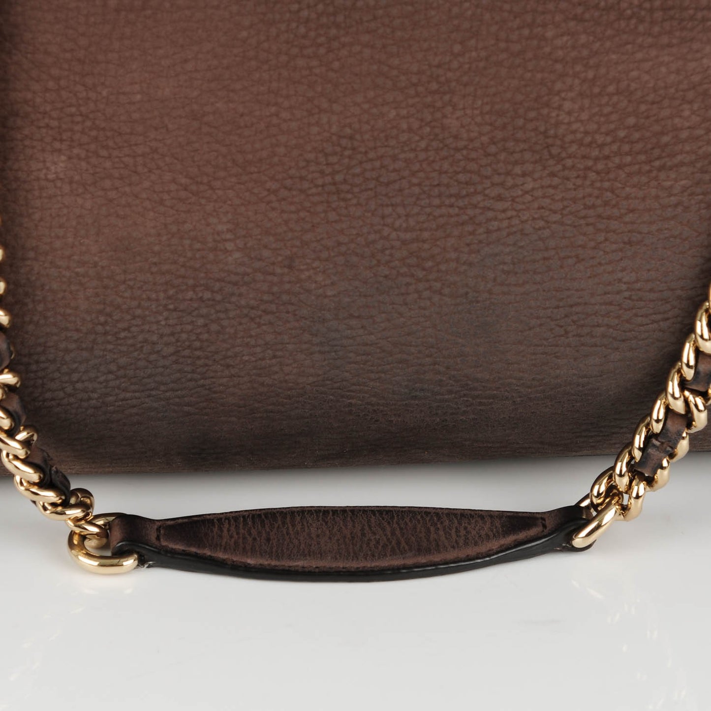 Vitello Range Medium Soho Chain Shoulder Bag Grey Field