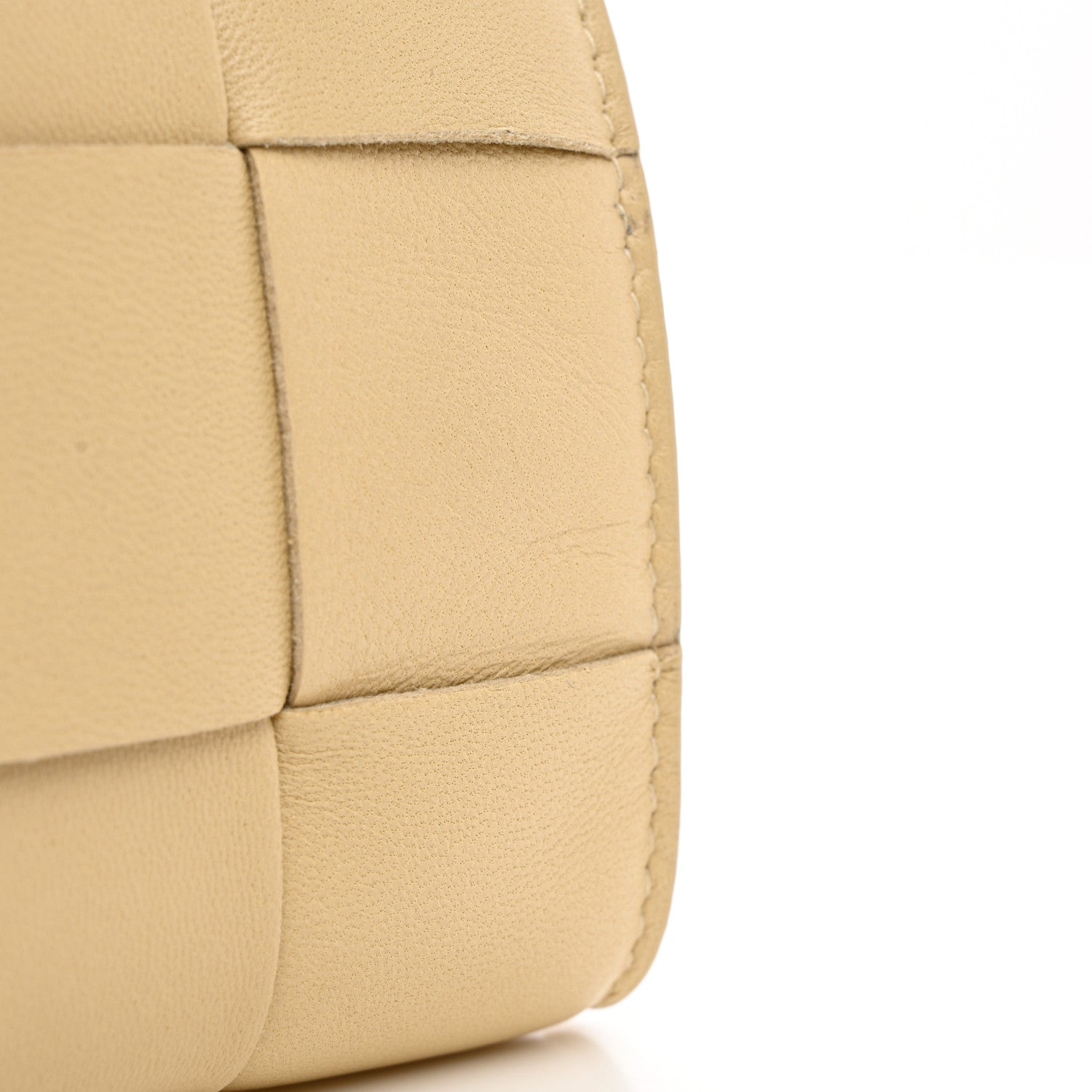 Bottega Veneta Nappa Calfskin Maxi Intrecciato Cassette Tri-Fold Wallet Porridge 9 of 9