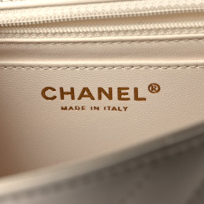 Chanel Aged Calfskin Chevron Quilted 2.55 Reissue Mini Flap White 6 of 10