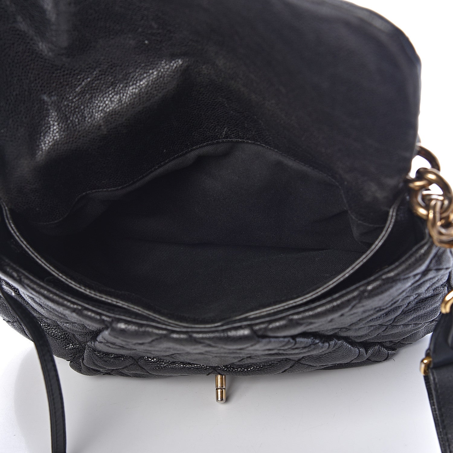 Chanel Crumpled Grained Calfskin Medium Coco Pleats Messenger Flap Black 5 of 9