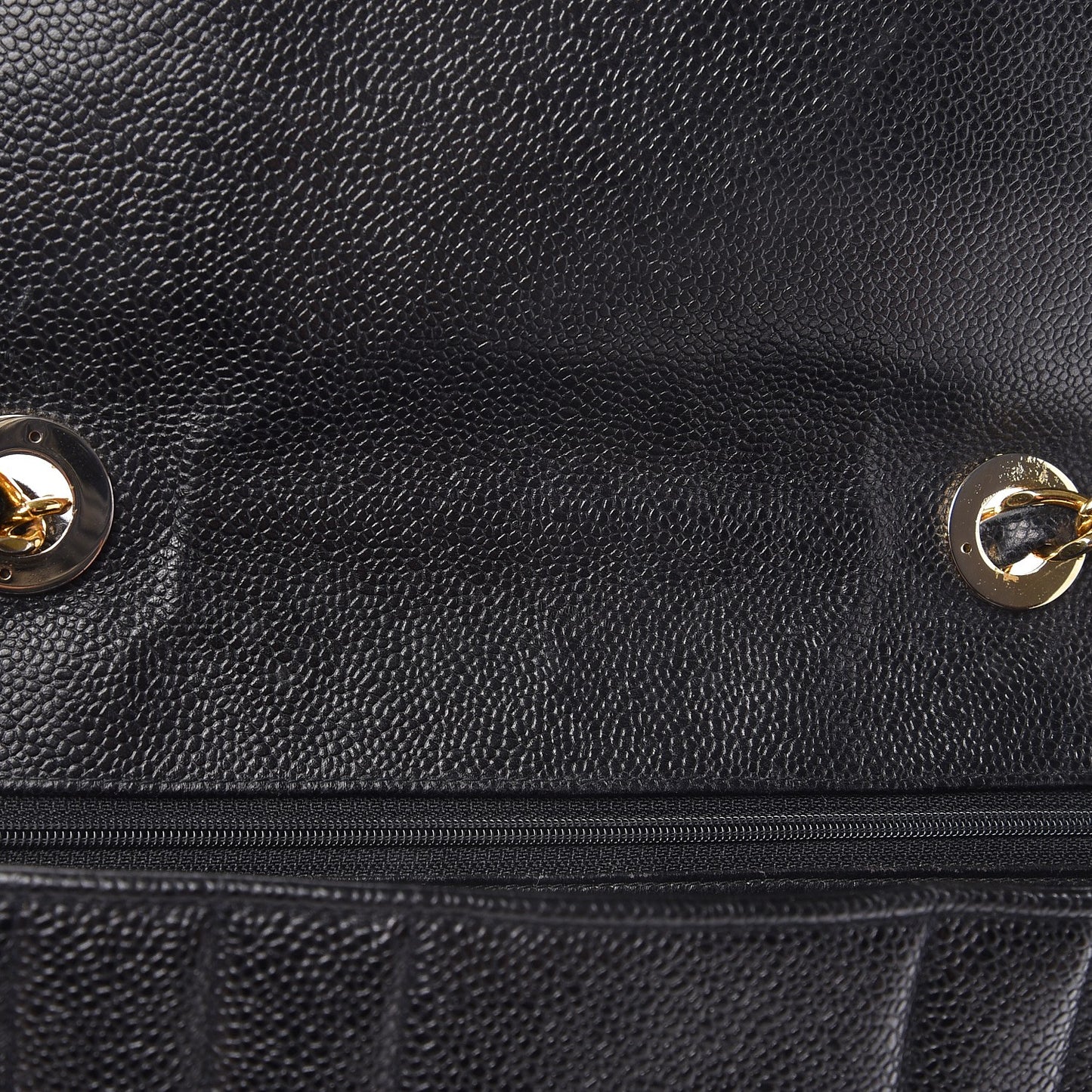 Caviar Vertical Quilted Jumbo Flap Black