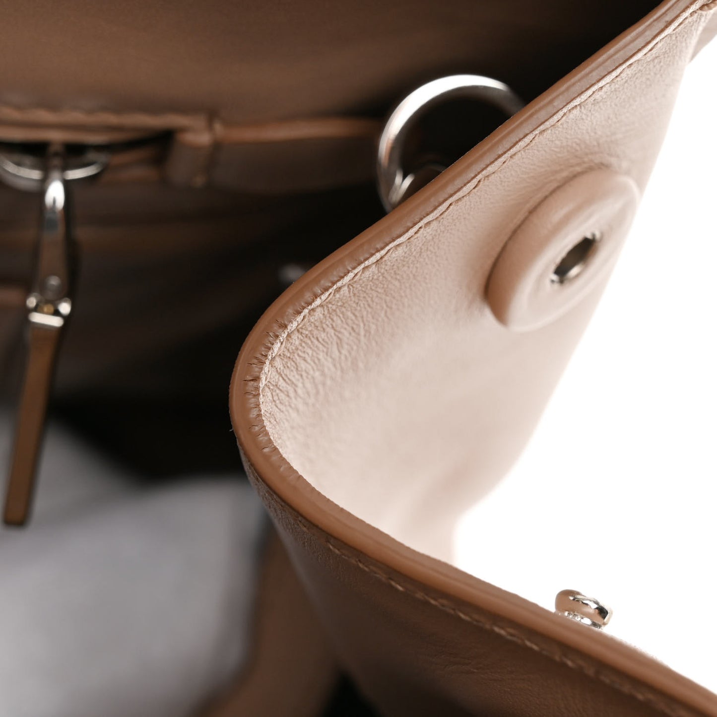 City Calf Small Hand Stitched Galleria Double Zip Tote Cannella