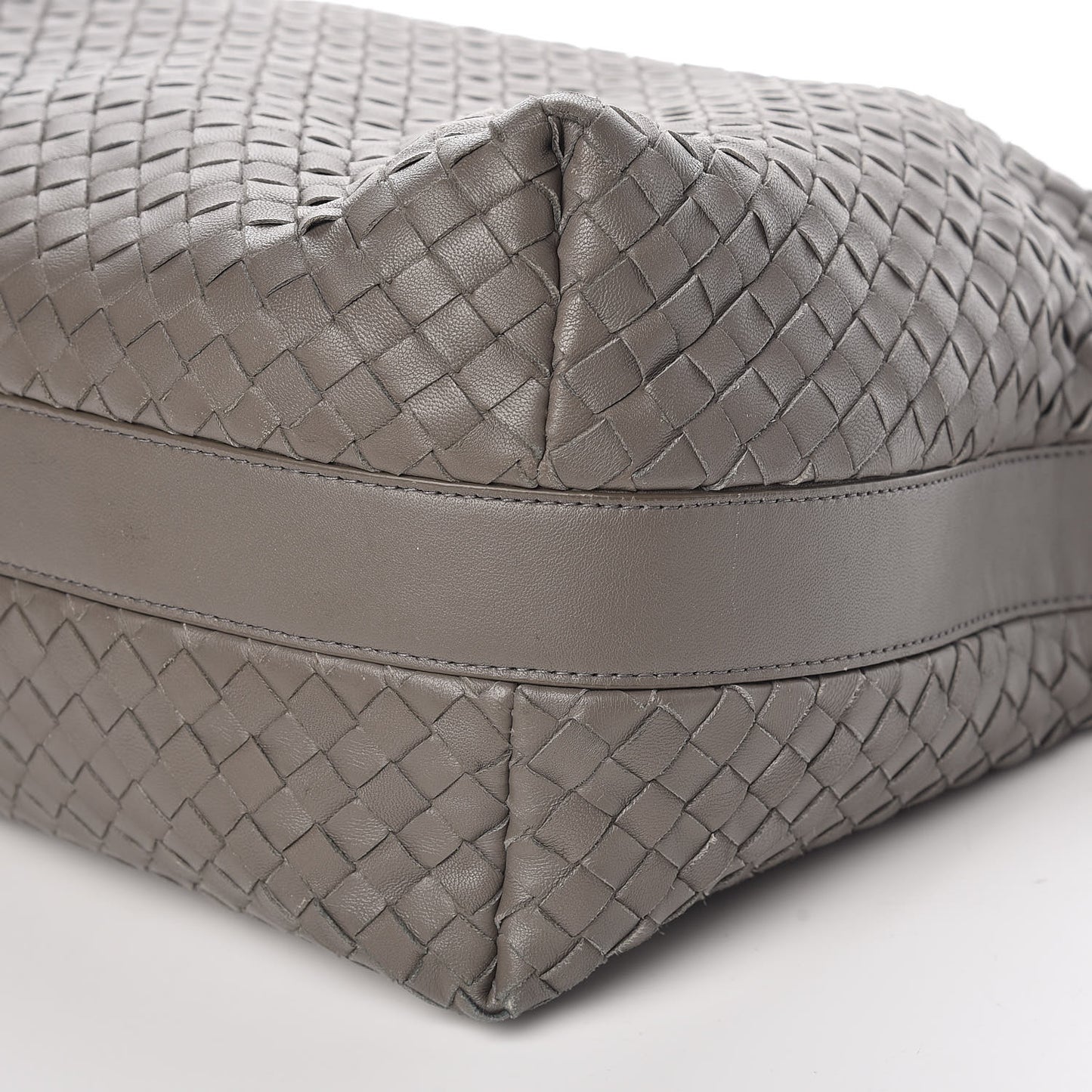 Nappa Intrecciato Pyramid Hobo Light Grey