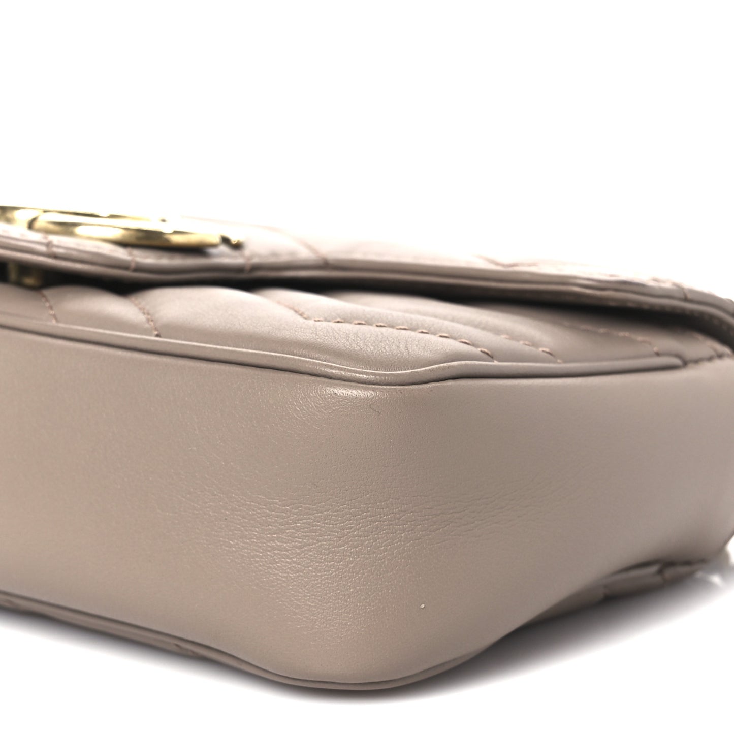 Calfskin Matelasse Super Mini GG Marmont Shoulder Bag Porcelain Rose