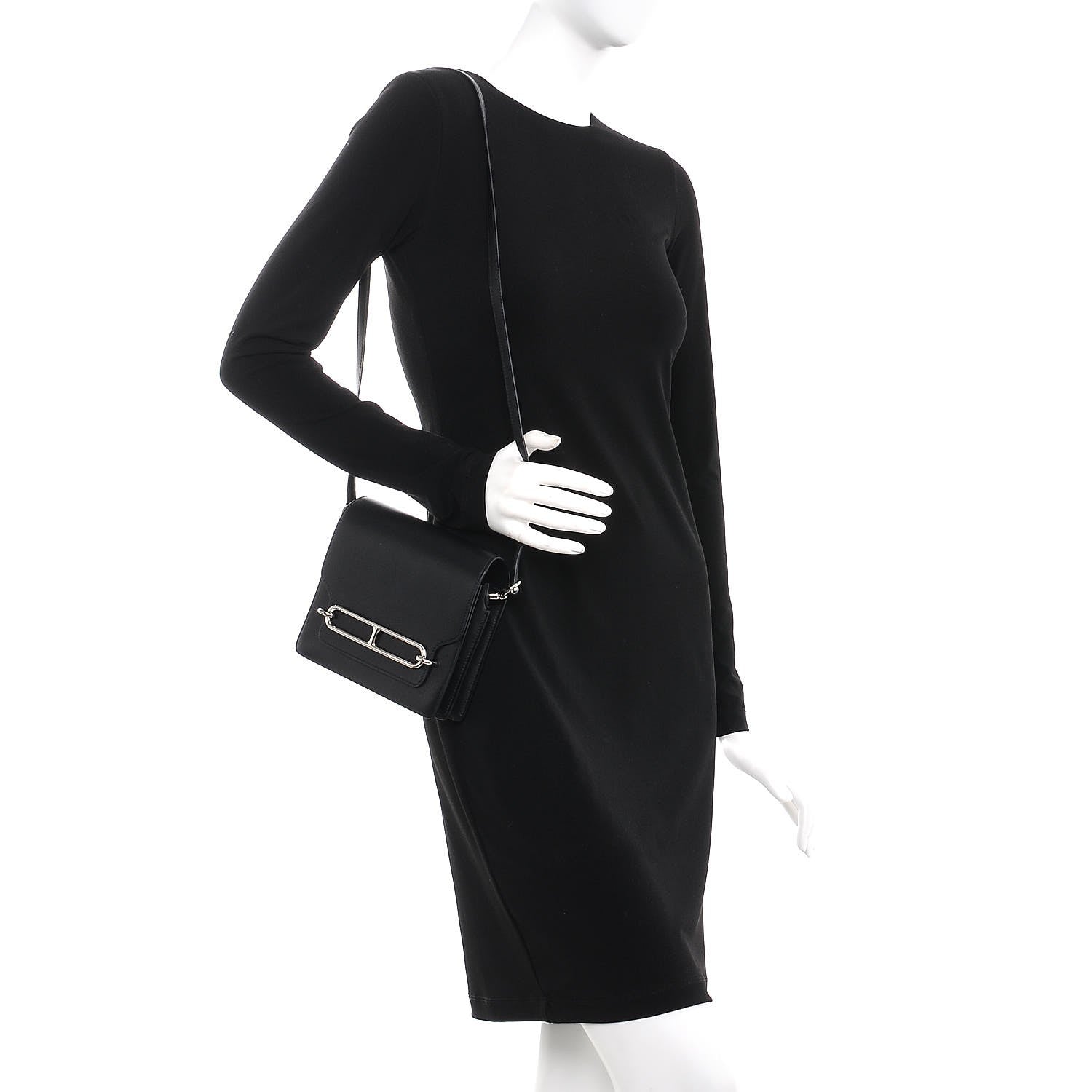 Hermes Evergrain Mini Sac Roulis Black 2 of 8