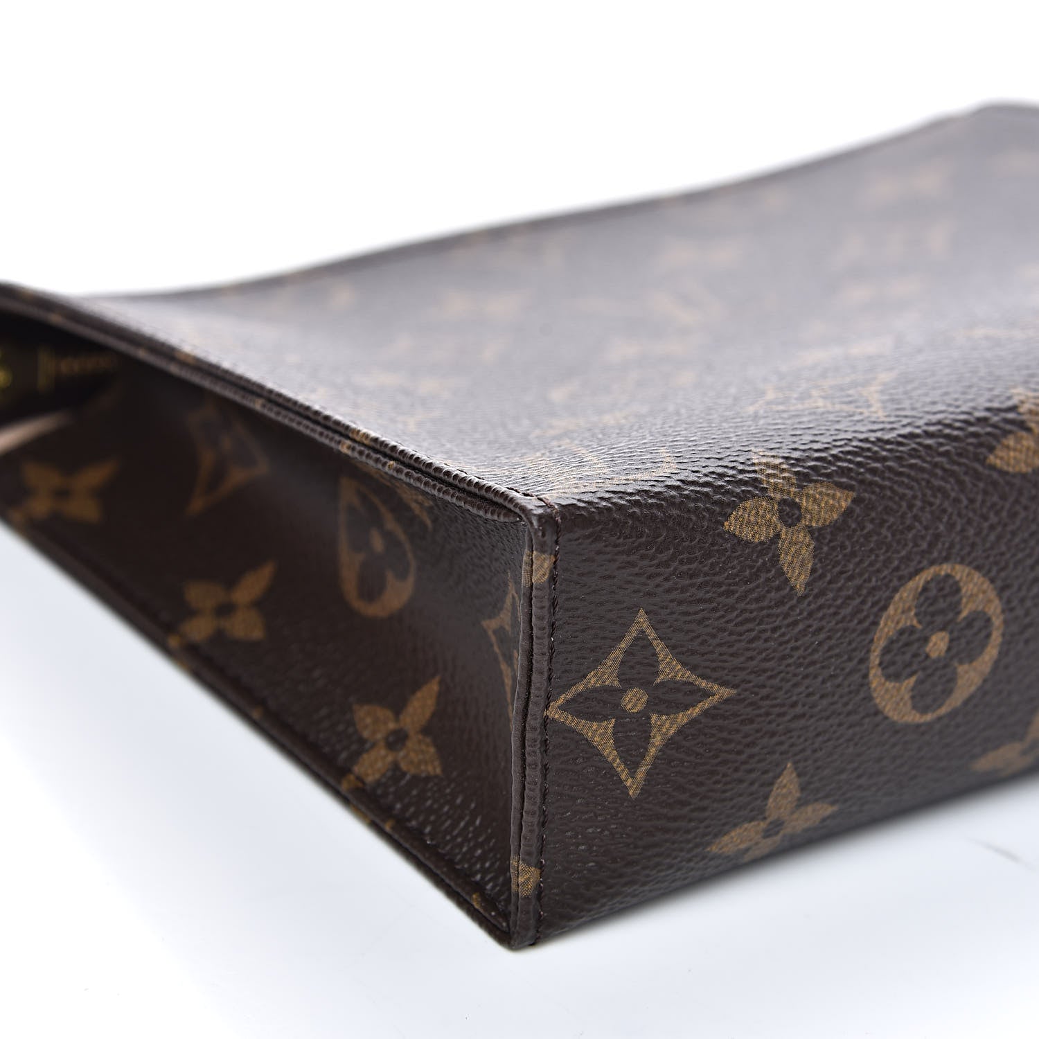 Louis Vuitton Monogram Toiletry Pouch 19 8 of 10