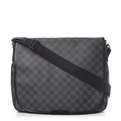 Louis Vuitton Damier Graphite Daniel GM 1 of 11