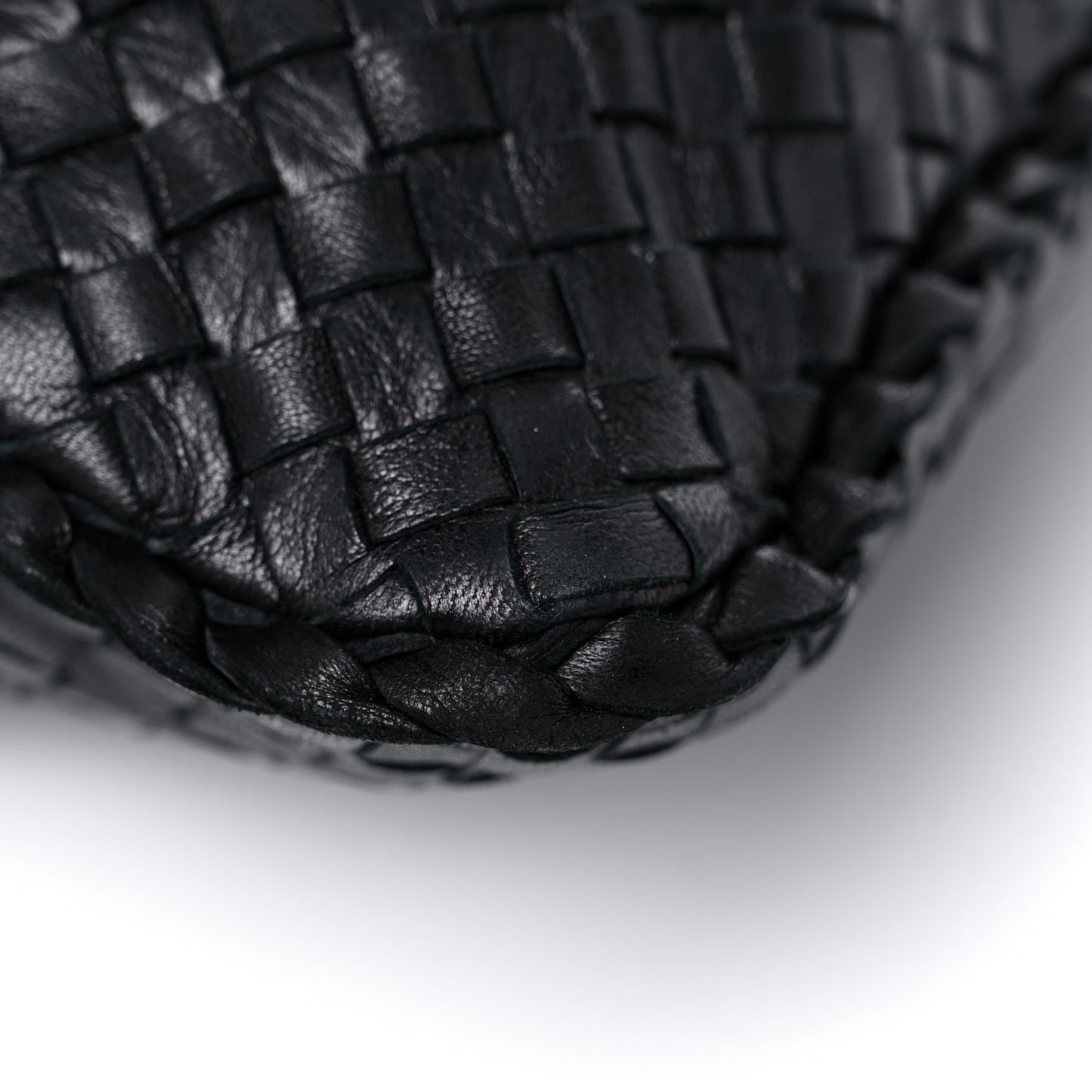 Nappa Intrecciato Medium Veneta Hobo Black
