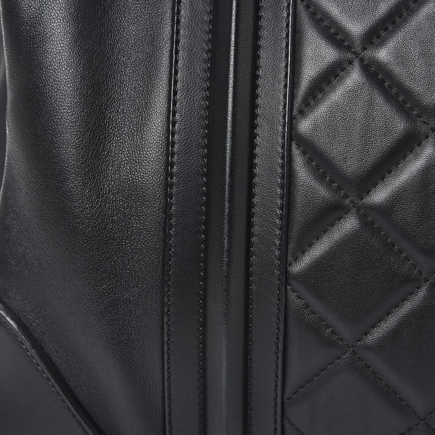Lambskin Quilted Medium Lucrezia Black