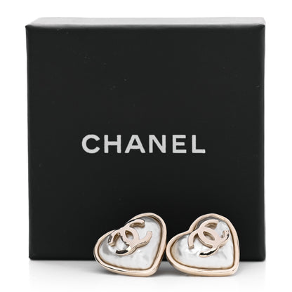 Chanel Pearl CC Heart Earrings Gold 5 of 5