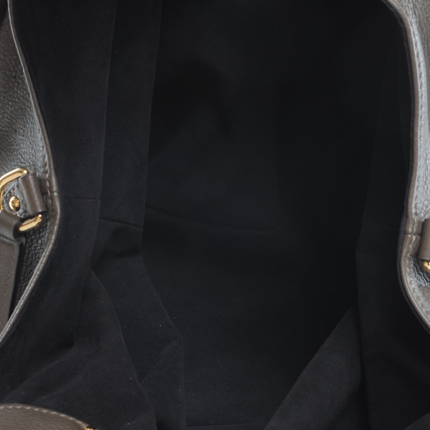 Louis Vuitton Mahina XL Elephant Gris 7 of 7