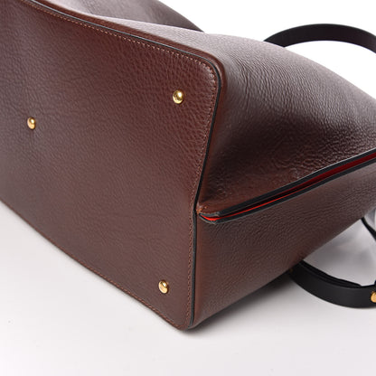 Valentino Garavani Grainy Calfskin Medium VLogo Escape Shopper Rubin 7 of 9