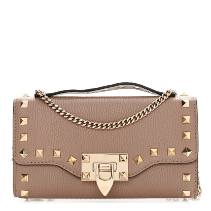 Valentino Garavani Pebbled Calfskin Rockstud Flip Lock Wallet On Chain Poudre 1 of 10