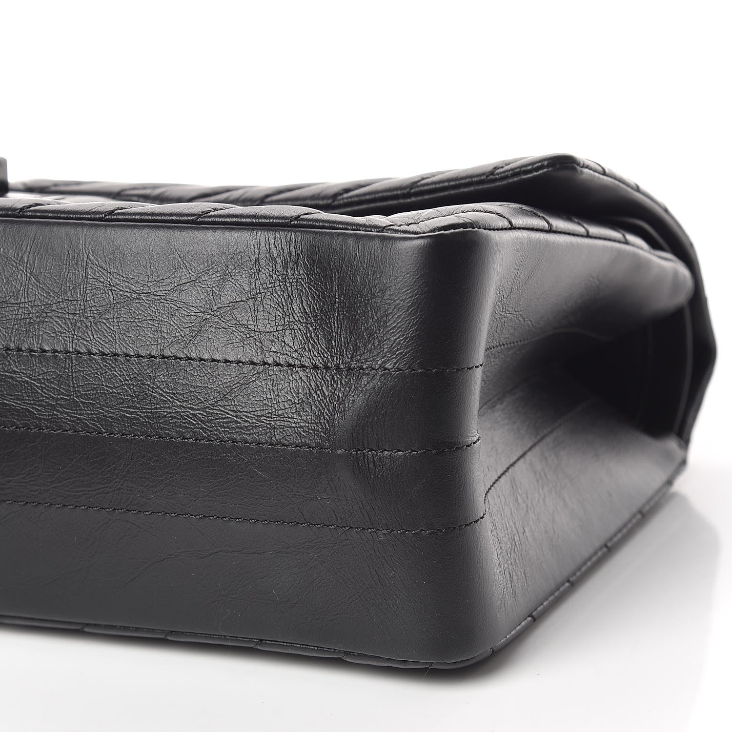 Chanel Aged Calfskin Chevron Quilted 2.55 Reissue 226 So Black 7 of 11