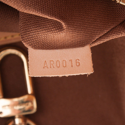 Louis Vuitton Monogram Batignolles Horizontal 7 of 7