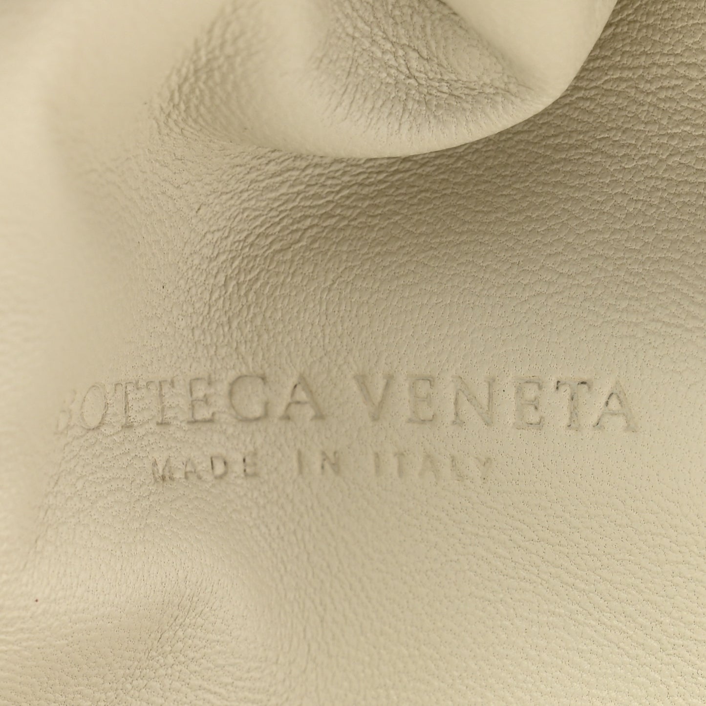 Nappa Maxi Intrecciato The Pouch Oversized Plaster