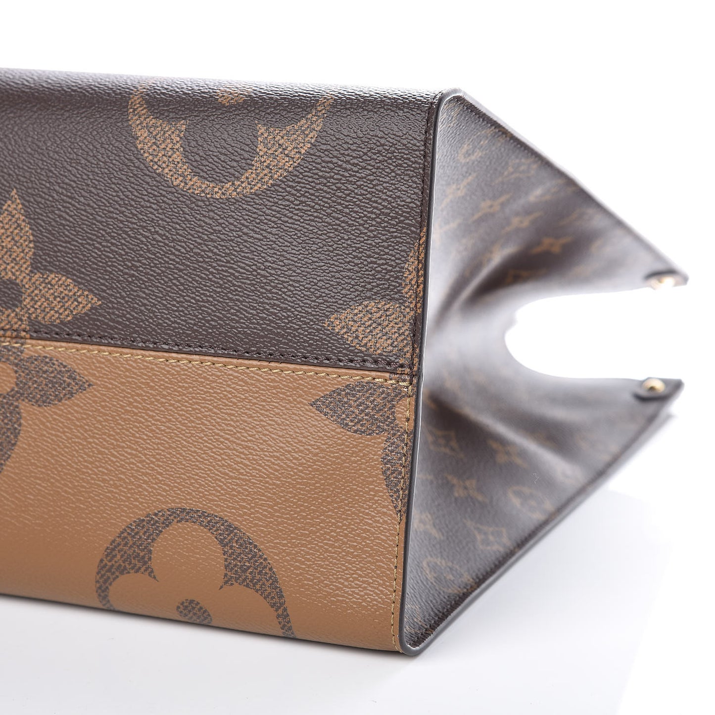 Reverse Monogram Giant Onthego GM