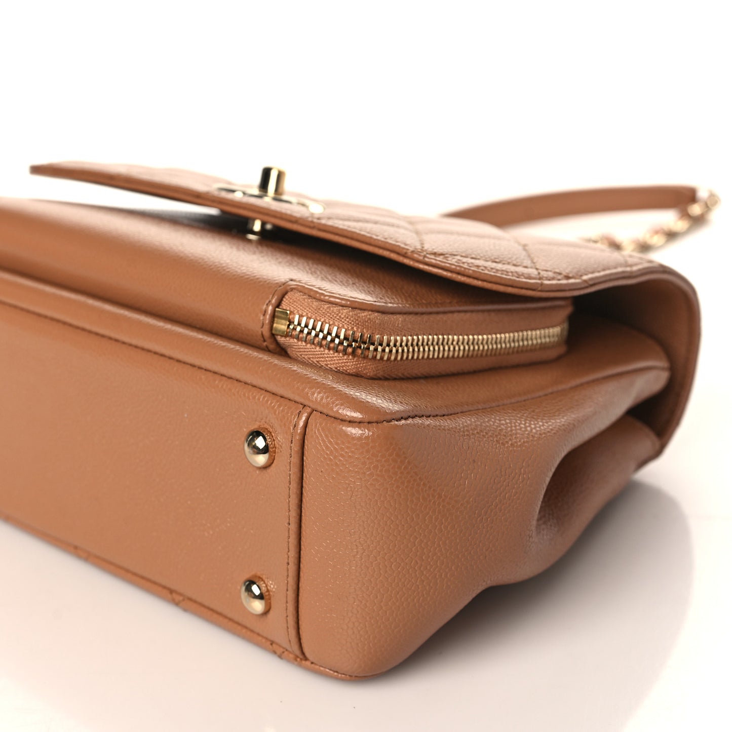 Caviar Quilted Medium Business Affinity Flap Brown