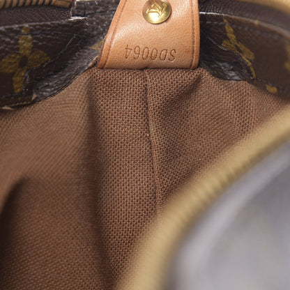 Louis Vuitton Monogram Cabas Mezzo 7 of 21