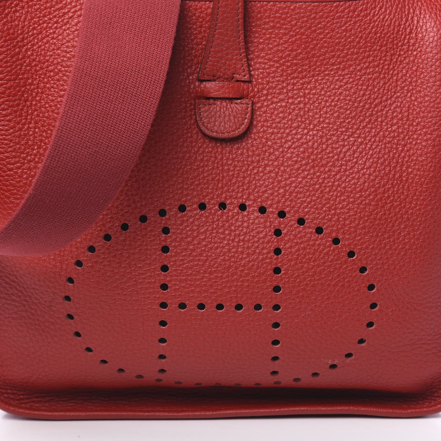 Taurillon Clemence Evelyne III PM Rouge Garance