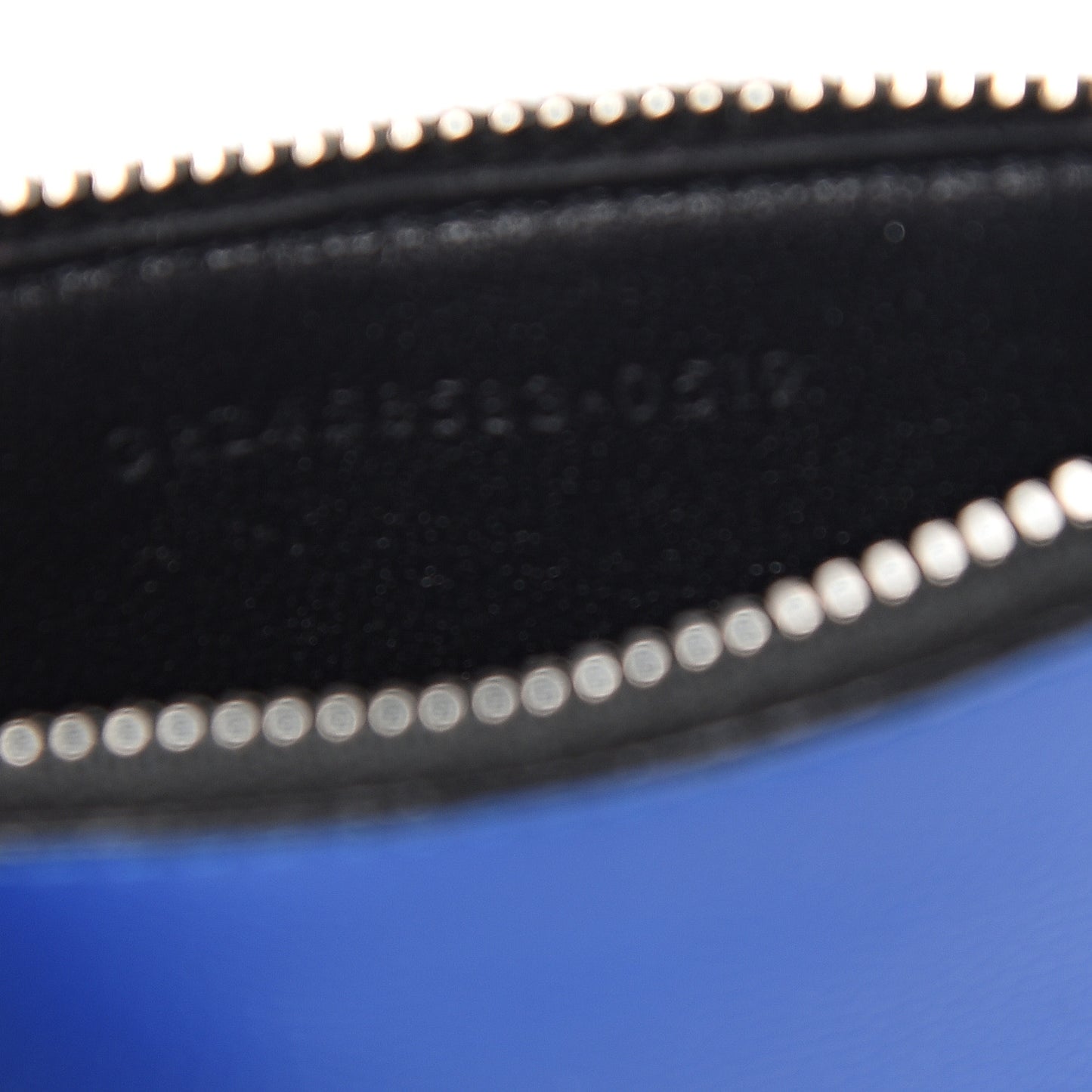 Patent Calfskin 5 Fragments Zip Card Case Blue Majorelle