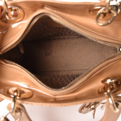Christian Dior Patent Cannage Medium Lady Dior Beige 5 of 21