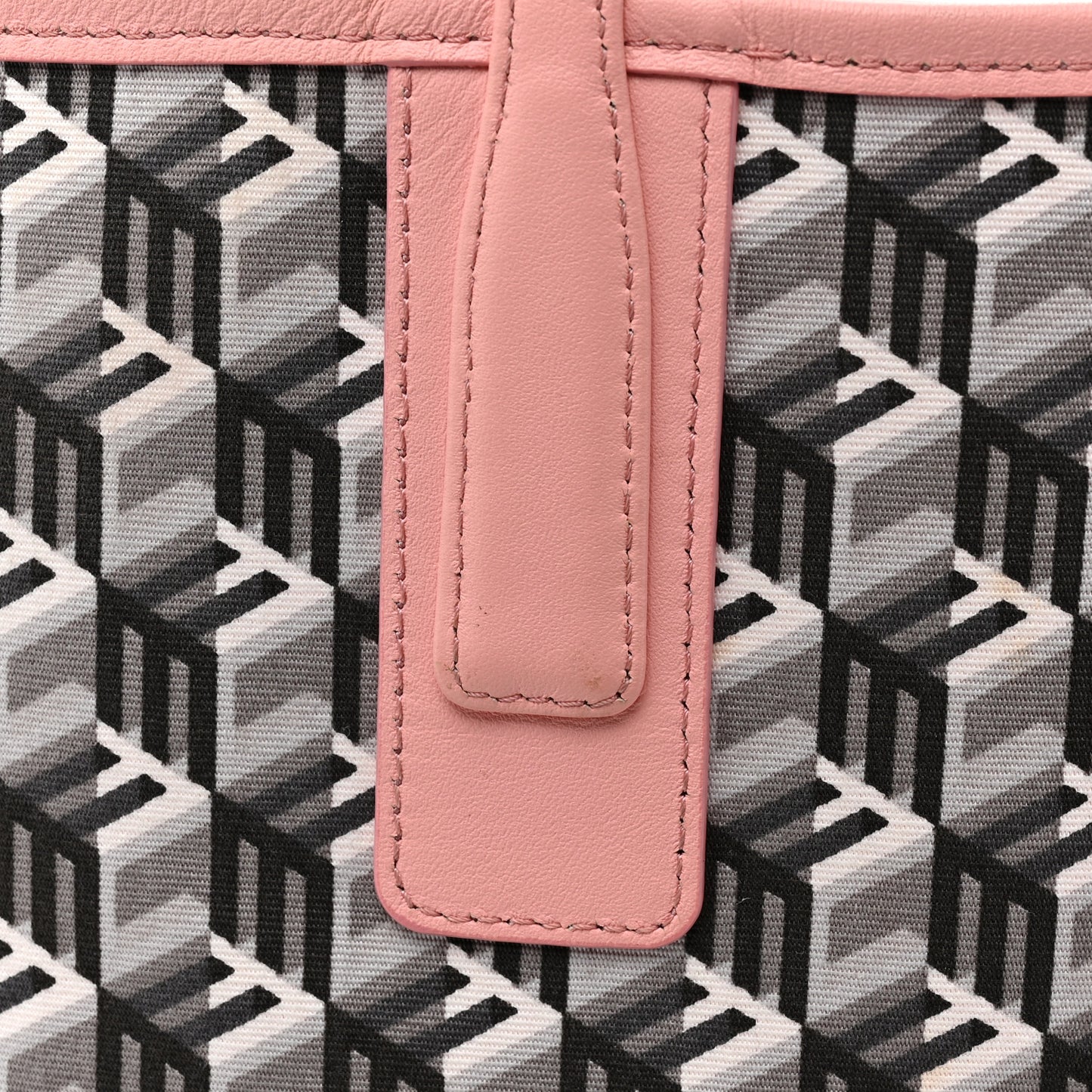 Visetos Medium Liz Reversible Shopper Tote Pink