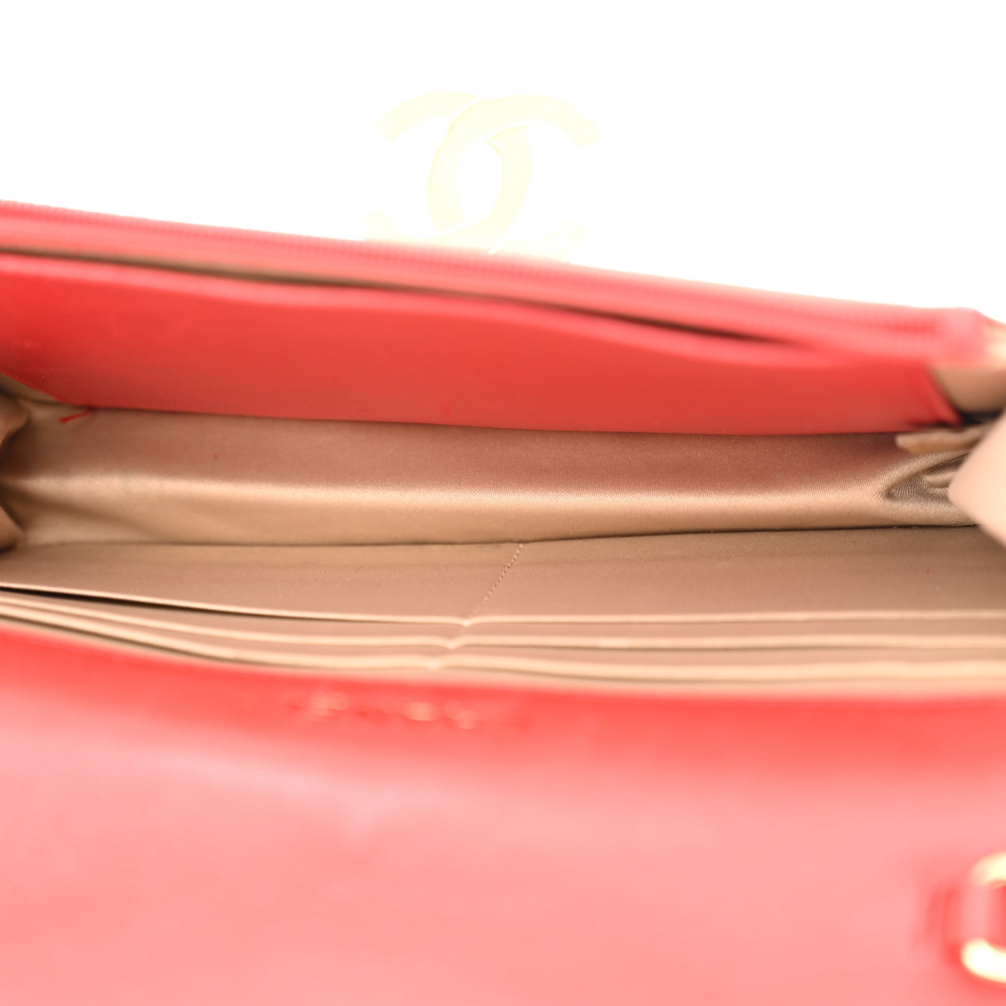 Lambskin Quilted Golden Class Wallet on Chain WOC Red